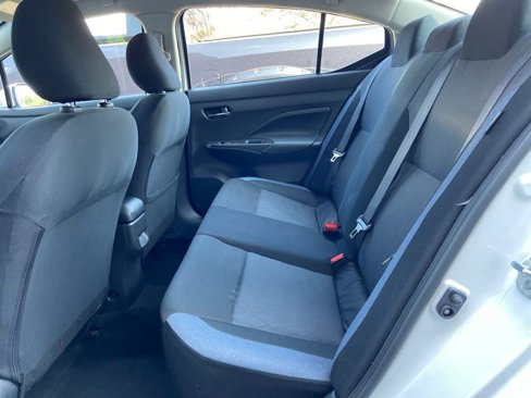 Used 2024 Nissan Versa SV image 16
