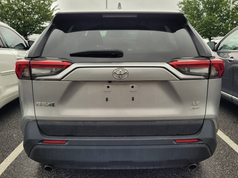 Used 2024 Toyota RAV4 LE image 4