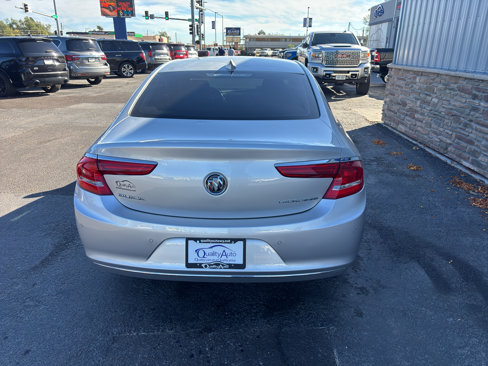 Used 2018 Buick LaCrosse Essence image 6