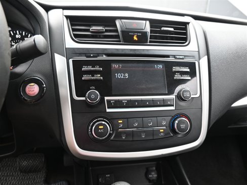 Used 2017 Nissan Altima 2.5 SR image 13