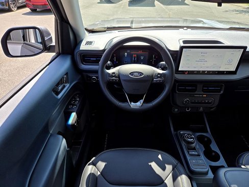 New 2025 Ford Maverick Lobo image 10