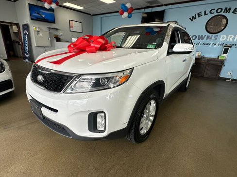 Used 2014 Kia Sorento LX image 5