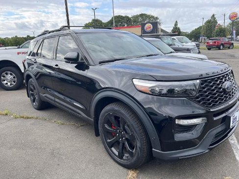 Certified 2021 Ford Explorer ST w/ Equipment Group 401A image 3