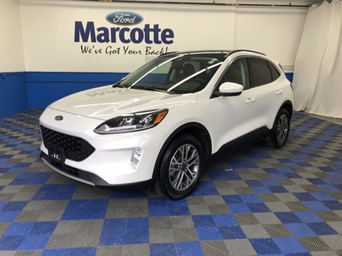 Certified 2022 Ford Escape SEL w/ Technology Package image 1