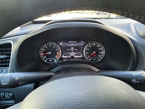 Certified 2021 Jeep Renegade Latitude image 23