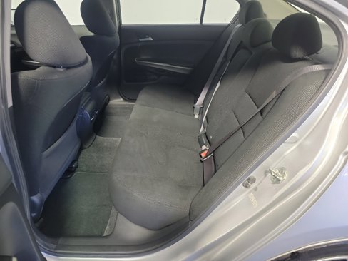 Used 2010 Honda Accord EX image 16