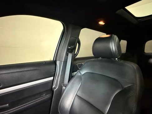 Used 2017 Ford Explorer XLT w/ Equipment Group 202A image 22