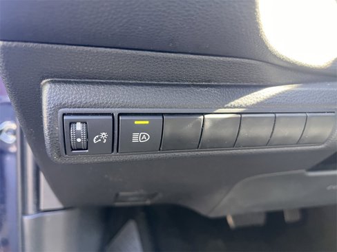 Used 2023 Toyota Corolla LE image 23