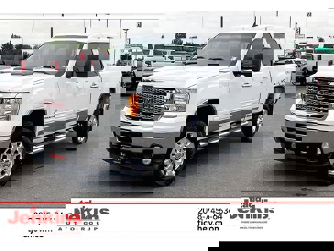 Used 2012 GMC Sierra 2500 SLE image 1