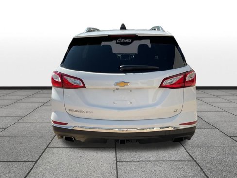 Used 2020 Chevrolet Equinox LT image 4