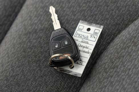 Used 2006 Chrysler Town & Country LX image 34