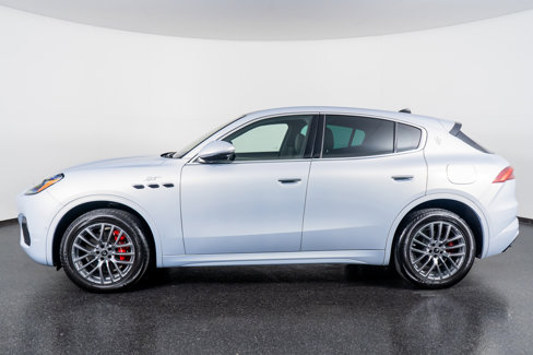 Used 2024 Maserati Grecale GT image 17