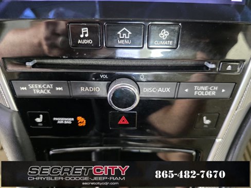 Used 2014 INFINITI Q50 Premium image 18