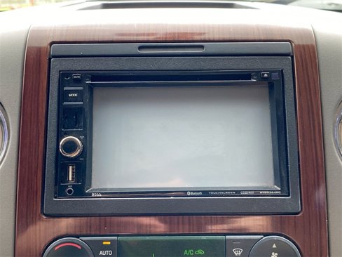 Used 2006 Ford F150 Lariat image 13