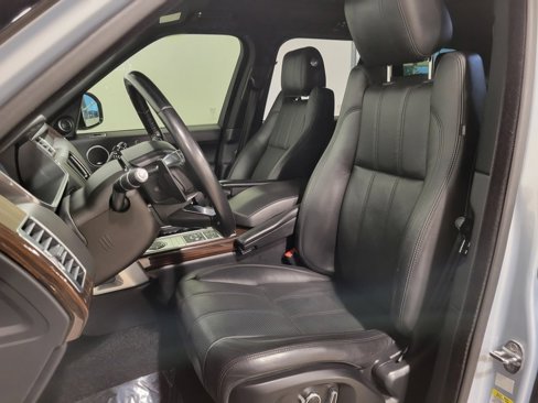 Used 2016 Land Rover Range Rover Supercharged image 9