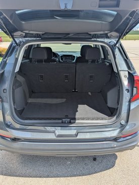 Used 2021 GMC Terrain SLE w/ Driver Convenience Package image 8