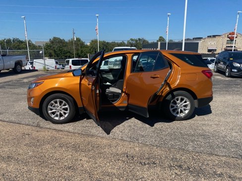 Used 2019 Chevrolet Equinox LS image 4