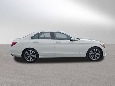 Used 2021 Mercedes-Benz C 300 Sedan image 2