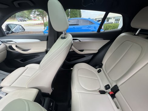 Used 2020 BMW X2 xDrive28i w/ Convenience Package image 3