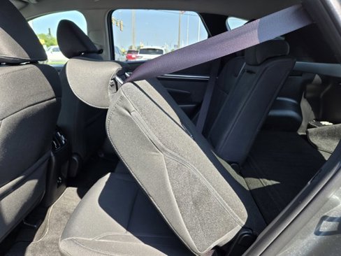 Used 2022 Hyundai Tucson SEL image 35