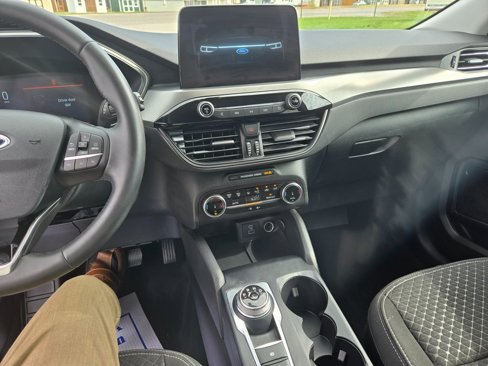 Used 2023 Ford Escape Active image 9