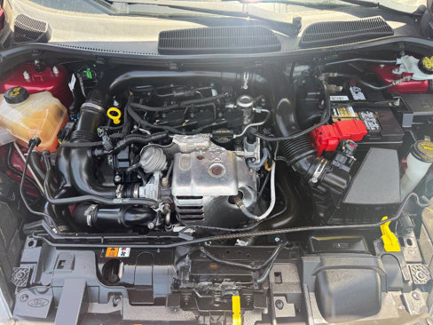 Used 2017 Ford Fiesta SE image 18