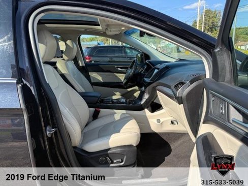 Used 2019 Ford Edge Titanium w/ Equipment Group 301A image 43