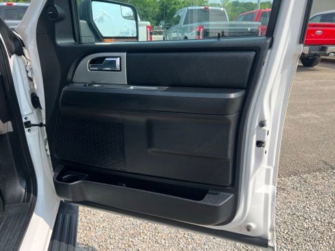 Used 2016 Ford Expedition XLT w/ Equipment Group 202A image 20