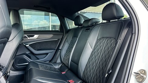 Used 2021 Audi S6 Premium Plus w/ Black Optic Package image 32