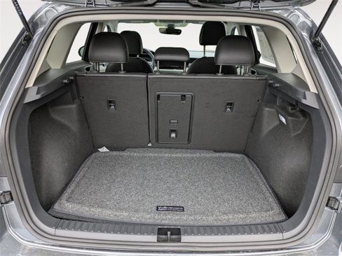 New 2025 Volkswagen Taos SEL image 28