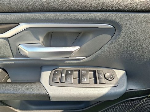 Certified 2022 RAM 1500 Big Horn image 10