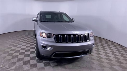 Used 2019 Jeep Grand Cherokee Limited image 32