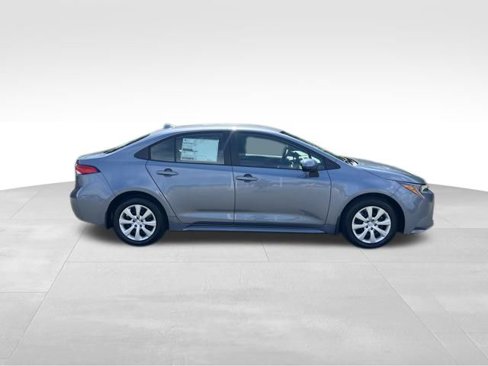 New 2025 Toyota Corolla LE image 6