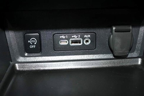 Used 2024 Nissan Sentra SV image 35