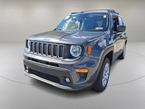 Used 2022 Jeep Renegade Latitude w/ Convenience Group image 4