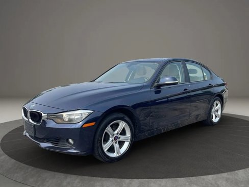 Used 2013 BMW 328i xDrive Sedan image 3