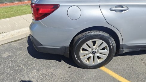 Used 2018 Subaru Outback 2.5i Premium image 13