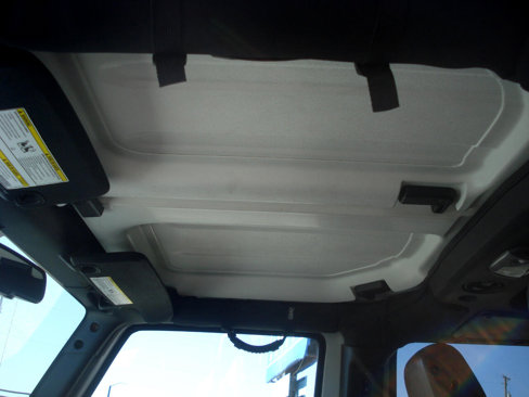 Used 2016 Jeep Wrangler Unlimited Sahara w/ Connectivity Group image 16