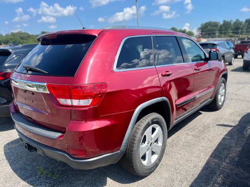 Used 2013 Jeep Grand Cherokee Laredo image 2