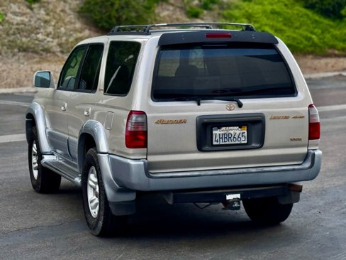 Used 1999 Toyota 4Runner Limited image 18