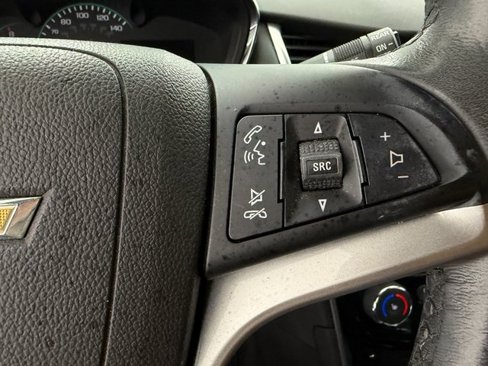 Used 2019 Chevrolet Trax Premier image 12