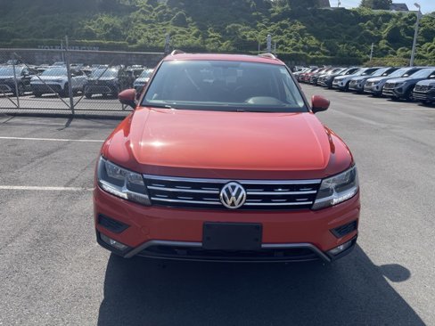 Certified 2019 Volkswagen Tiguan SEL w/ 3rd Row Seat Package image 4