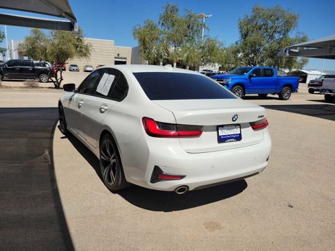 Used 2020 BMW 330i Sedan w/ Driving Assistance Package image 4