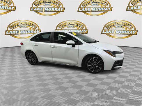 Used 2022 Toyota Corolla SE image 4