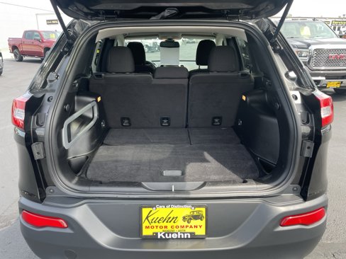 Used 2016 Jeep Cherokee Latitude image 9