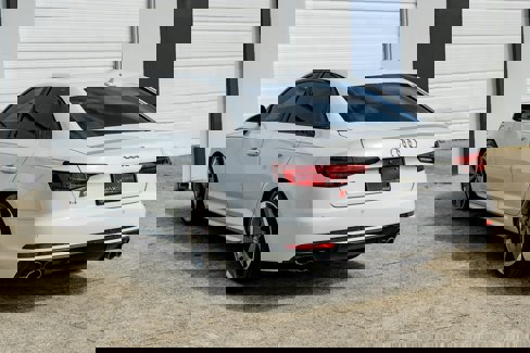 Used 2018 Audi S4 Premium Plus w/ Navigation Package image 10
