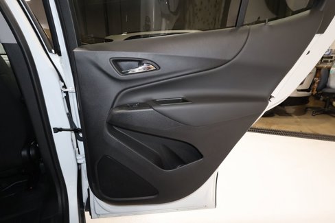 Certified 2024 Chevrolet Equinox LT w/ LPO, Floor Liner Package image 19