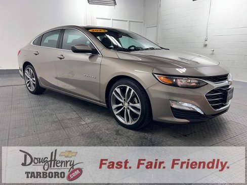 Used 2023 Chevrolet Malibu LT w/ Driver Confidence Package image 3