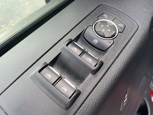 Used 2018 Ford F150 XLT w/ Equipment Group 302A Luxury image 14