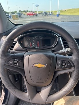Used 2021 Chevrolet Trax LT image 20
